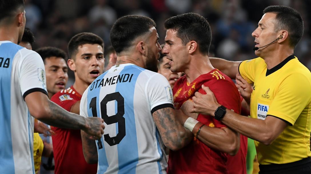 Fifa stänger av fyra argentinare efter bråk i VM-finalen