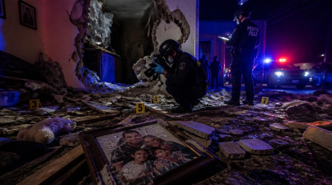 Granat kastades i fel hus i Tumba, sprängde bort sovande kvinnas ben