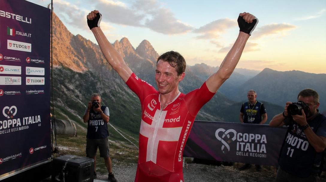 Jonas Vingegaard vinner Giro d'Italia och sätter danskt rekord
