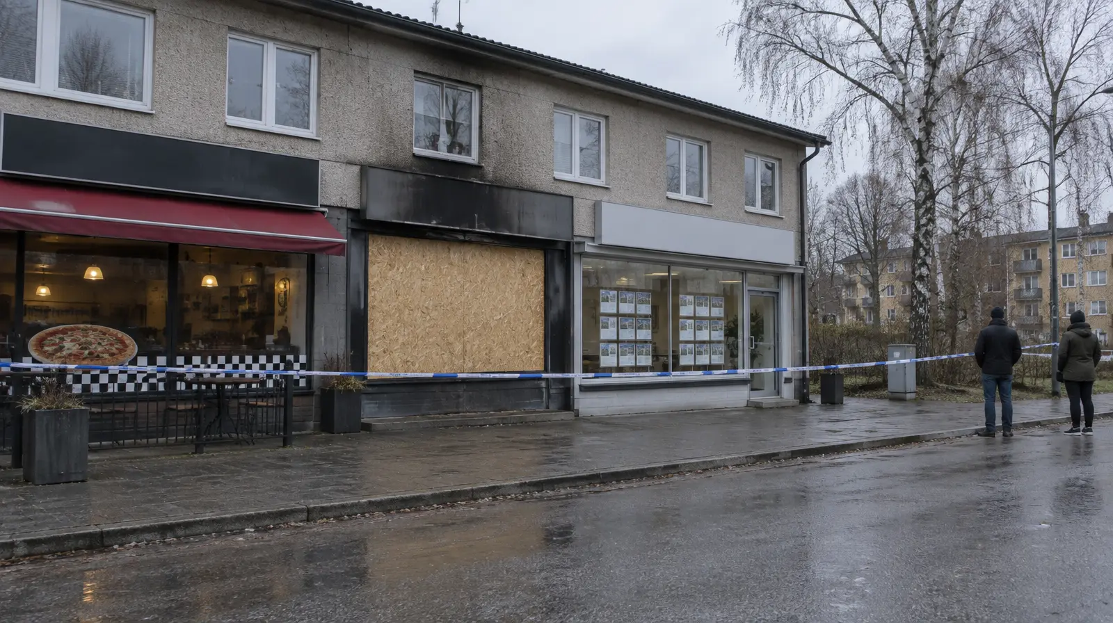 Misstänkt brandattentat mot byggnad i Huddinge