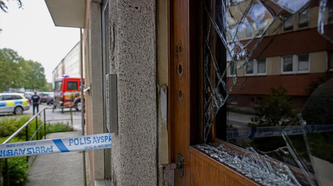 Skott mot dörr i trappuppgång i Borås – misstänkt gripen inom en timme