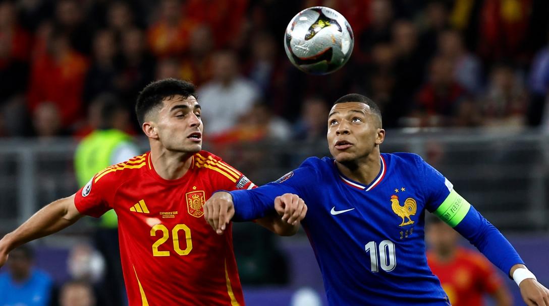 Spelare värda 30 miljarder gör upp i VM-semifinalen mellan Spanien och Frankrike