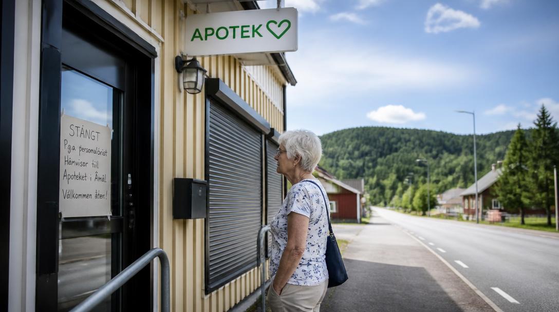 Var tredje apotek har kortare öppettider i sommar